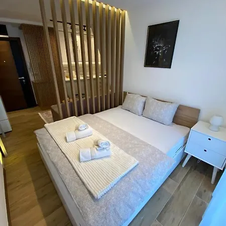 Krov Apartment Divcibare